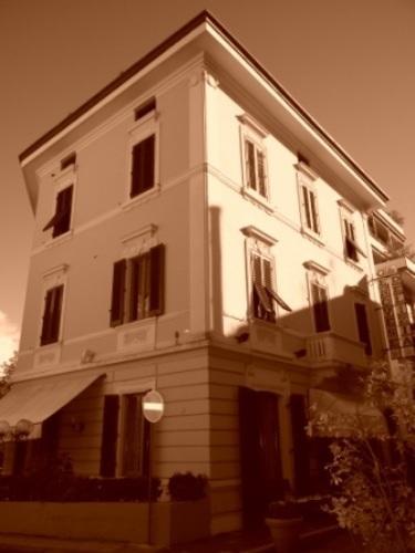מונטה קטיני טרמה Hotel Delizia Genovese מראה חיצוני תמונה